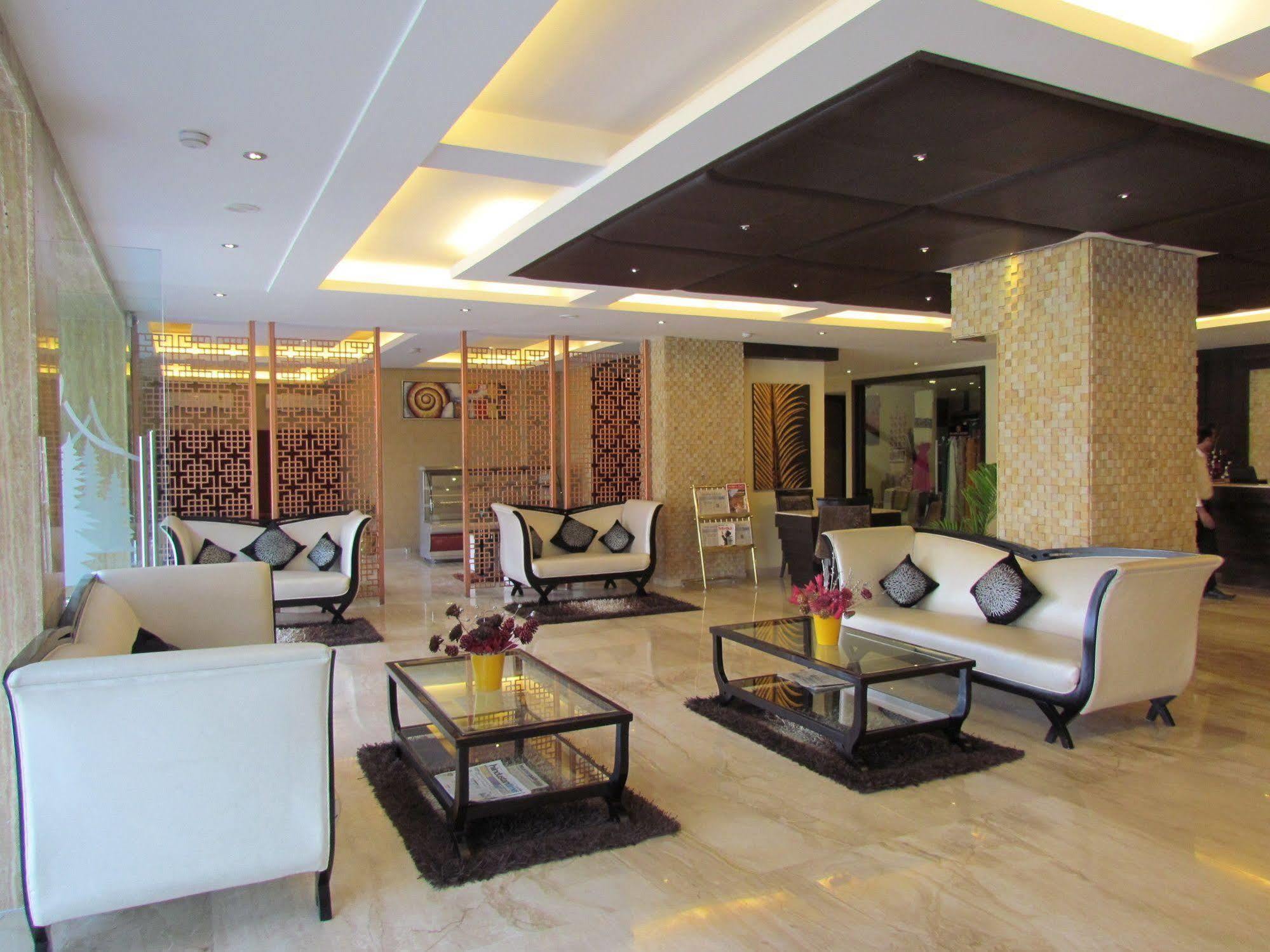 Hotel Pine Spring Wazir Bagh Σριναγκάρ Εξωτερικό φωτογραφία